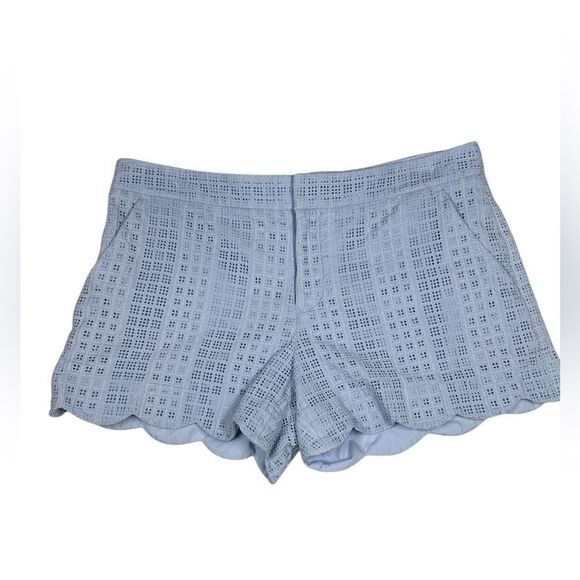 Elite Tahari Blue Lace Eyelet Scalloped Hem Shorts Size 10 Color Sky White - Picture 1 of 9